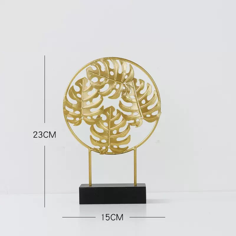 4 Leaf Metal Show Piece